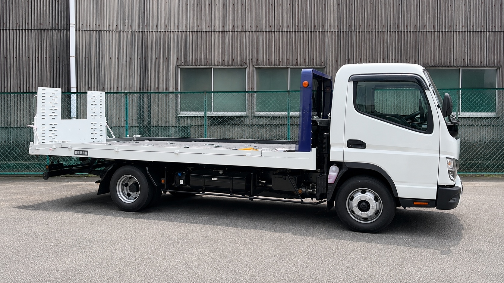 積載車・小型トラック